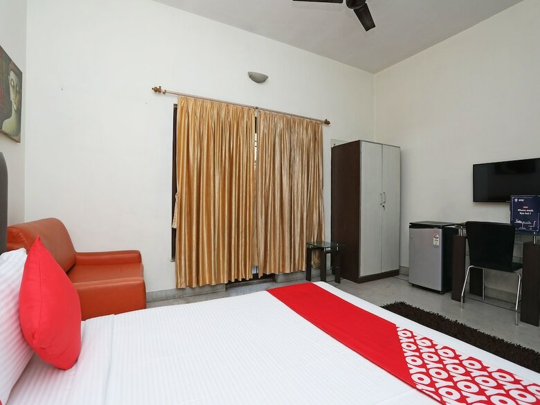 Hotel Oyo 1235 Salt Lake Sector 1