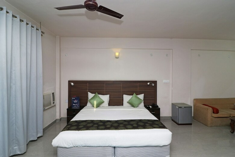 Oyo 14703 Hotel Gen X Aravali