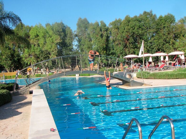 Happy Camp In Camping La Masseria
