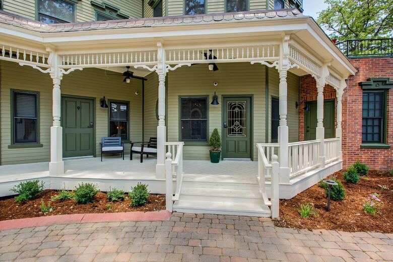 Bed & Breakfast The Curtis Park Club