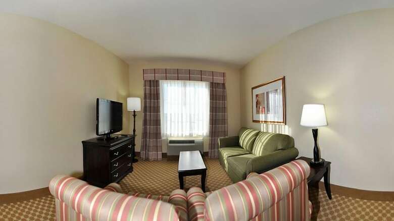 Hotel Country Inn & Suites By Radisson, Conway, Ar