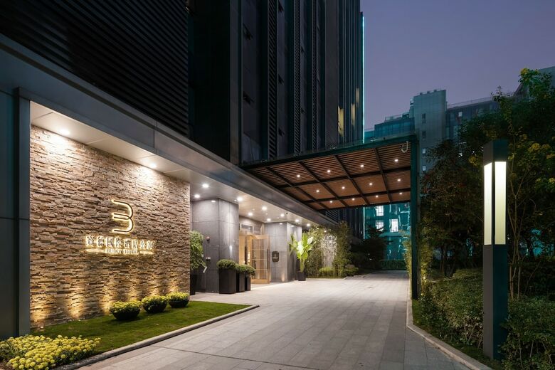 Buddy Hotel