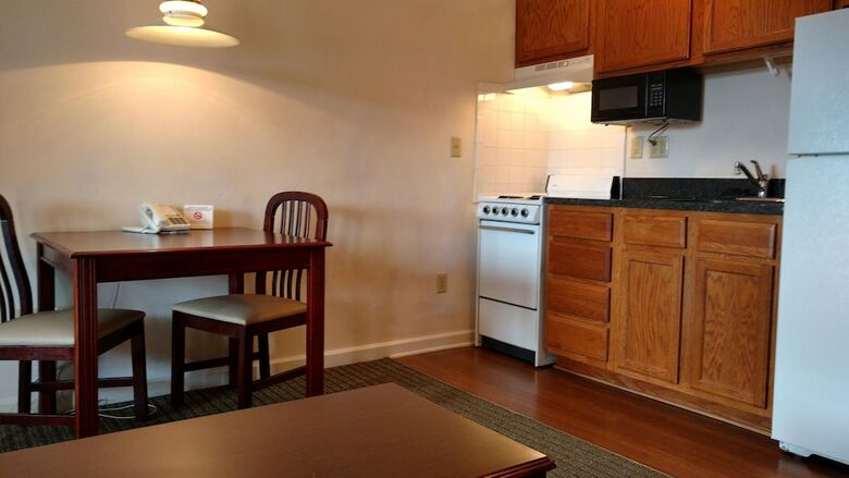 Apartamentos Affordable Suites Charlottesville