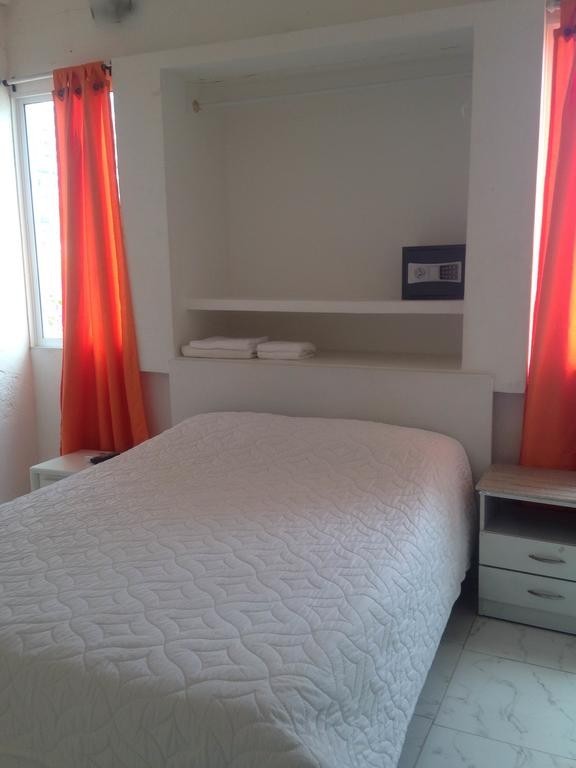 Casa Hotel Galeones