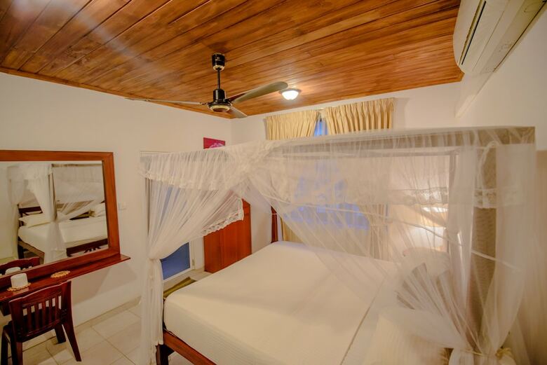 Hotel Muhsin Villa