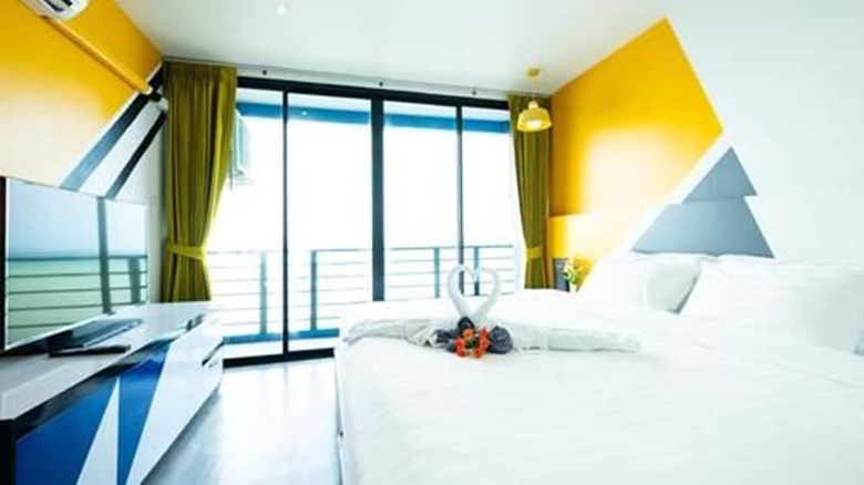 Hotel Play Phala Beach Rayong