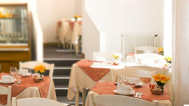 Hotel H�tel Le Mozart