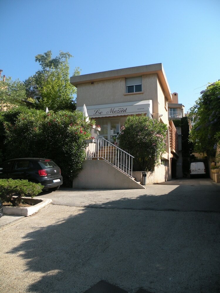 Hotel H�tel Le Mozart