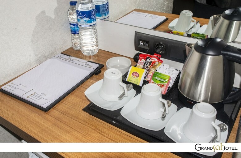 Hotel Grand Sah Otel
