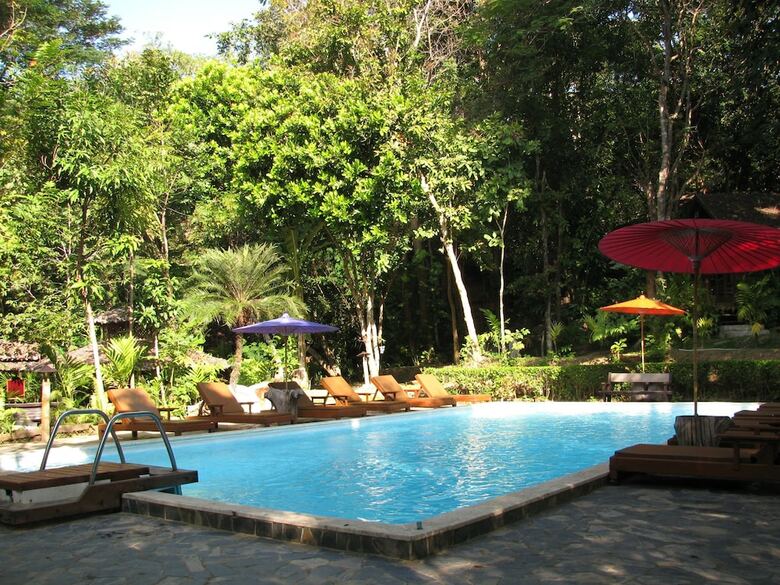 Hotel Fern Resort