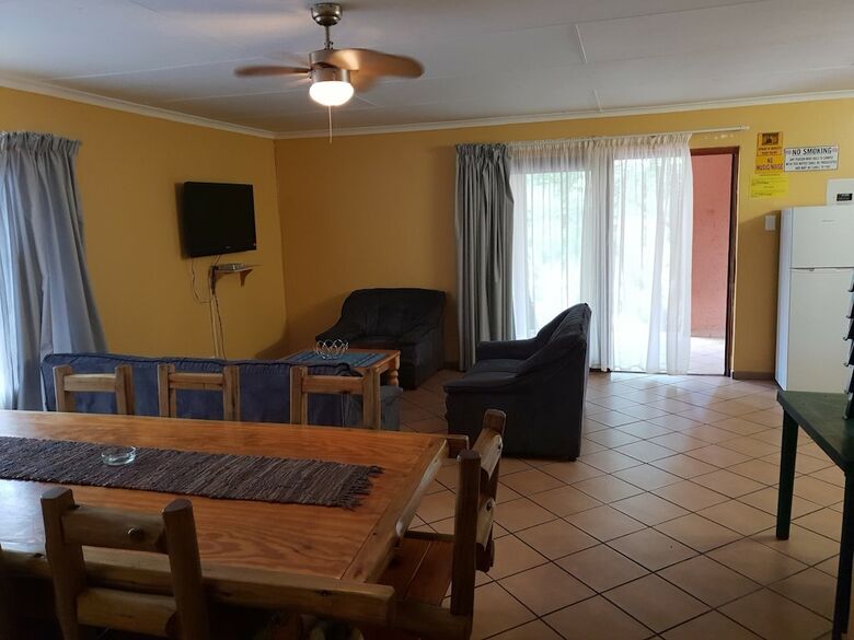 Hotel Hartbeespoort Holiday Resort
