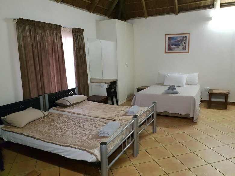 Hotel Hartbeespoort Holiday Resort