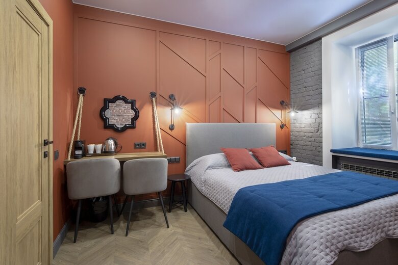 Hotel Amigo Near Kazansky Cathedral