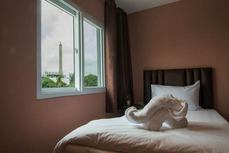 Hotel Let's Zzz Bangkok