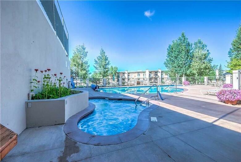 Storm Meadows Spa Grenoble III