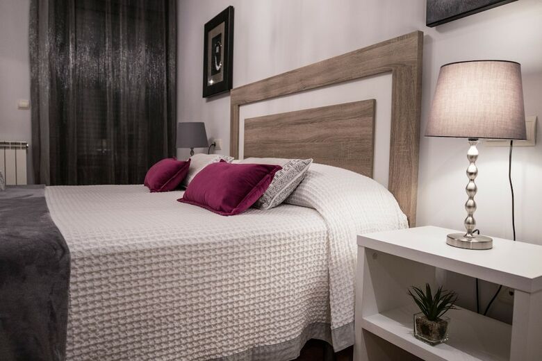 Apartamentos Tudela Balc�n de B�rdenas