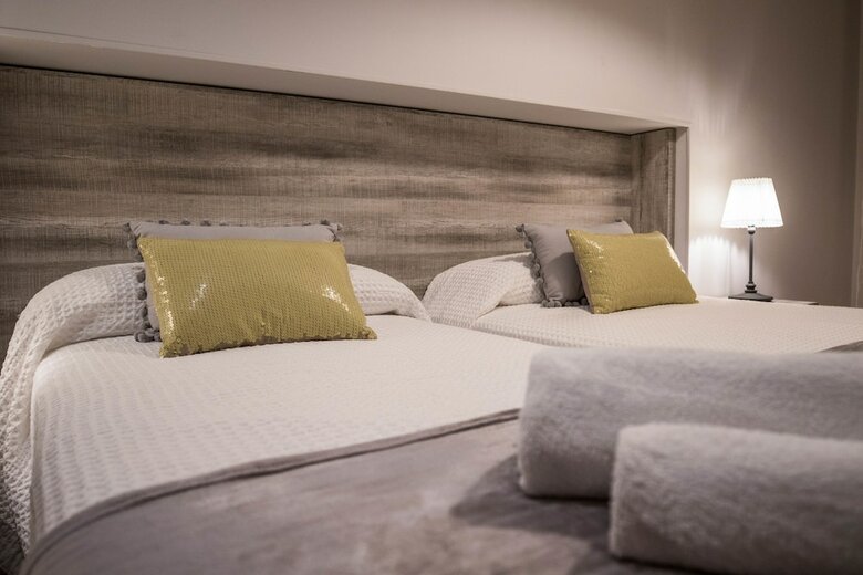 Apartamentos Tudela Balc�n de B�rdenas