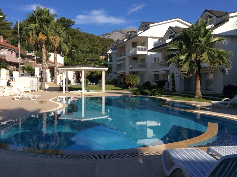 Apartamento Attolos Residence