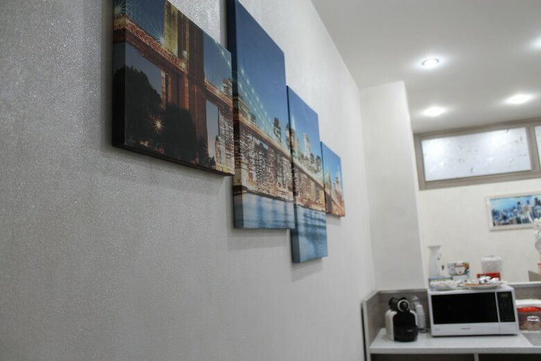 Bed & Breakfast Charm Airport
