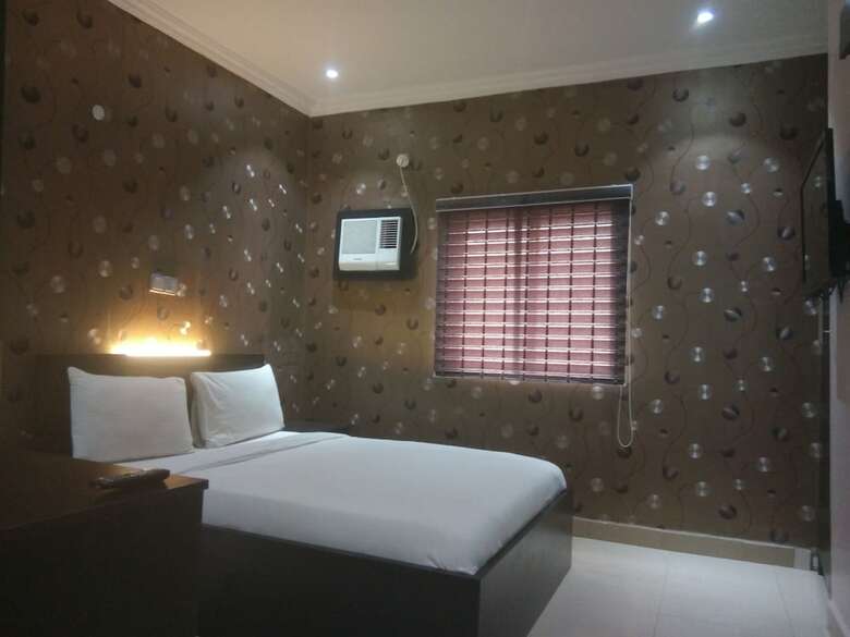 Angel Park Place Hotel