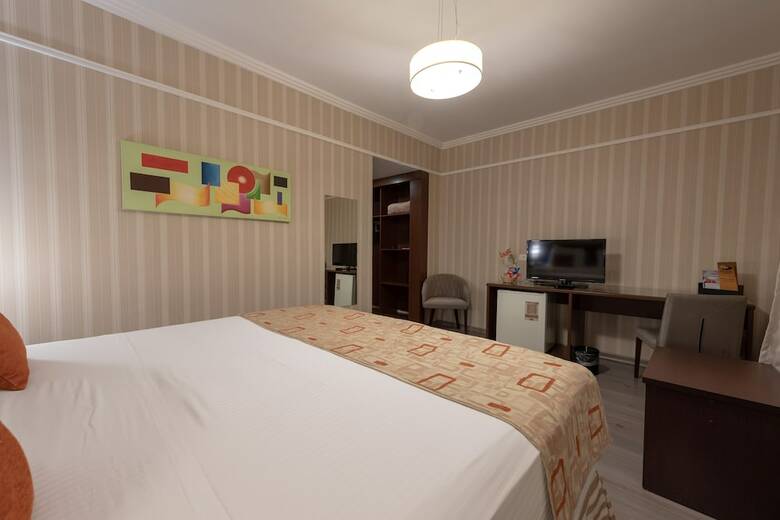 Class Hotel Guaxup�
