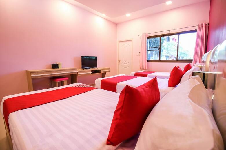 Hotel Oyo 459 Tt Residence