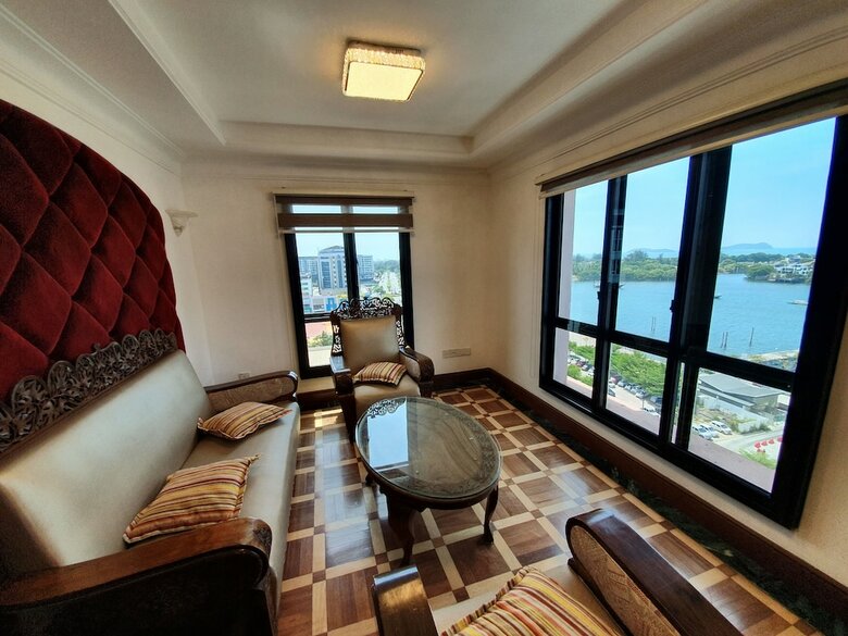 Apartamentos Most Luxurious Penthouse