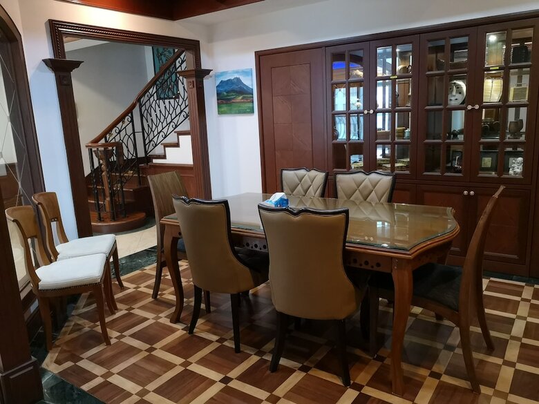 Apartamentos Most Luxurious Penthouse