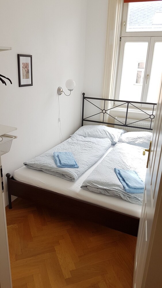 Sobieski Donaukanal Apartments