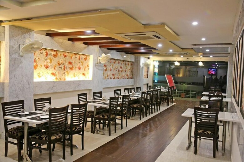 Hotel Dolphin International