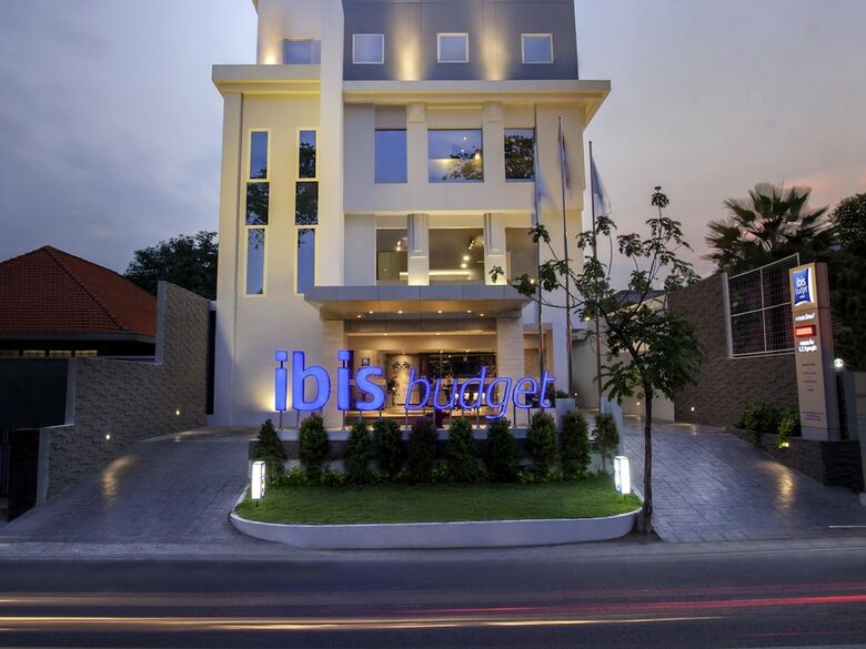 Hotel Ibis Budget Surabaya Diponegoro