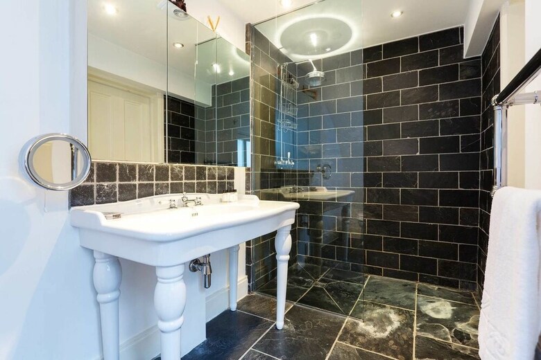 Sophisticated South Kensington