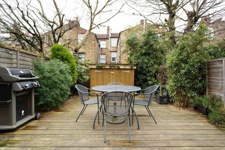 Highbury Dream House