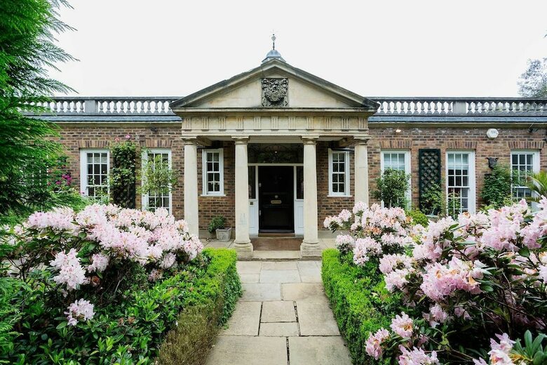Luxury Near Richmond Park