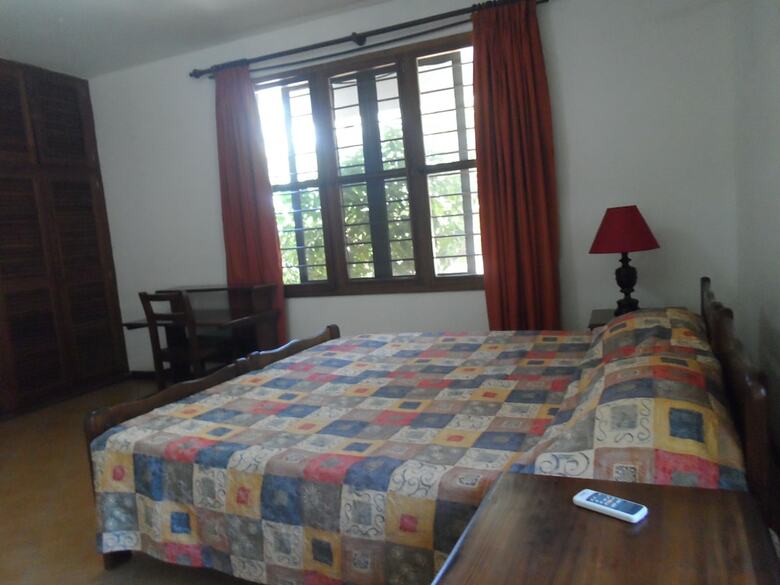Hotel Upanga B&B - Un Road