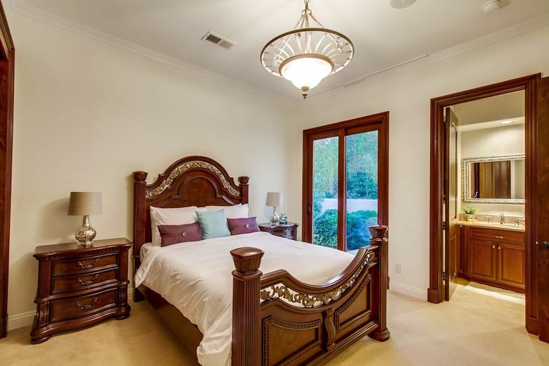 Tropical 5br La Jolla Retreat By Namastay