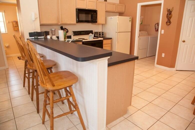 Ly53786 - Rolling Hills Estates - 4 Bed 3 Baths Villa