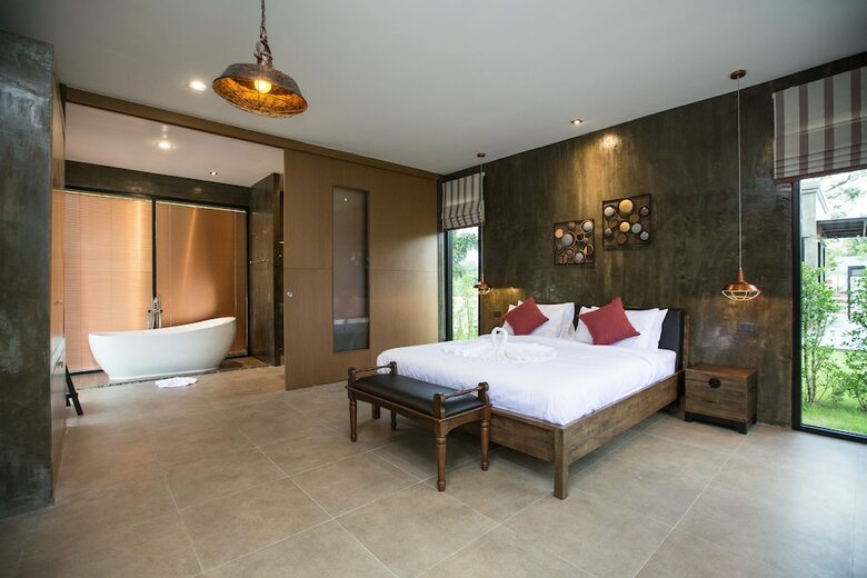 Hotel Release Pool Villa Resort