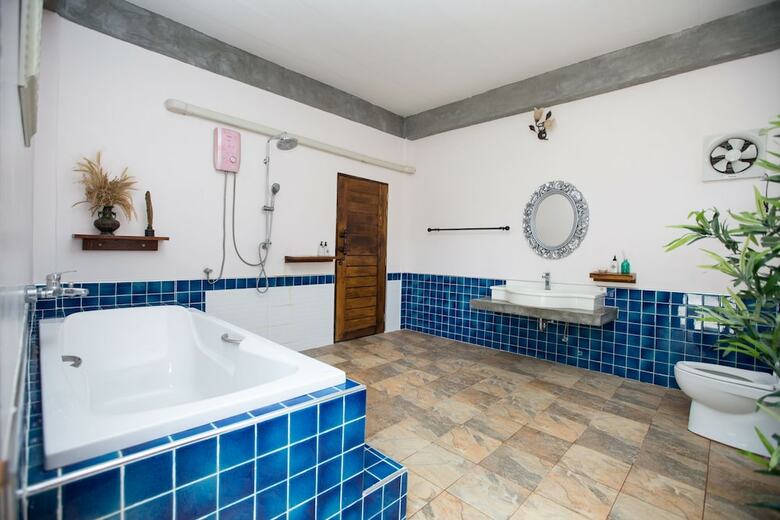 Hotel Release Pool Villa Resort