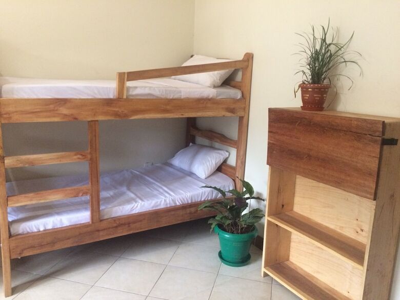 Hostal The Five Horsemen Uganda Ltd - Hostel