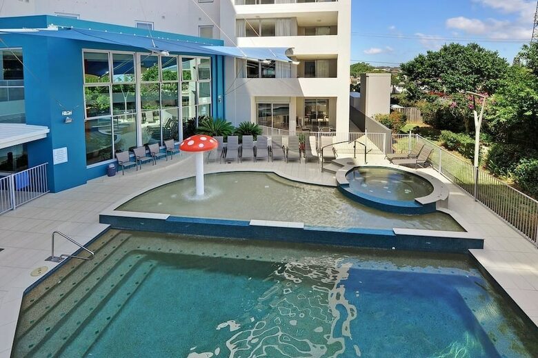 William Street Apartments