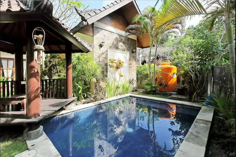 Puri Bendesa Villa
