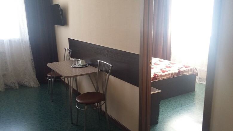 Bed & Breakfast Mini Hotel Na Popova