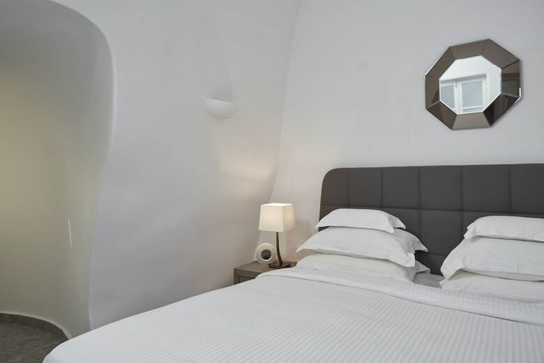 Eden Villas By Canaves Oia