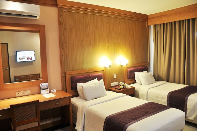 Hotel Inna Bali Beach Resort