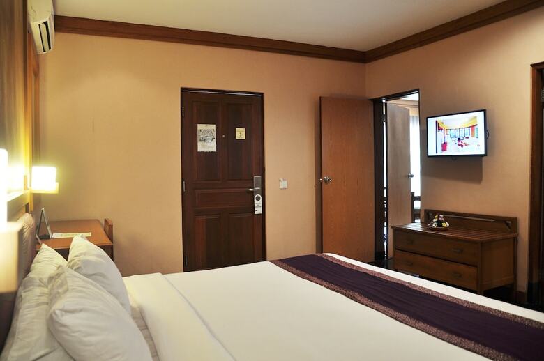 Hotel Inna Bali Beach Resort