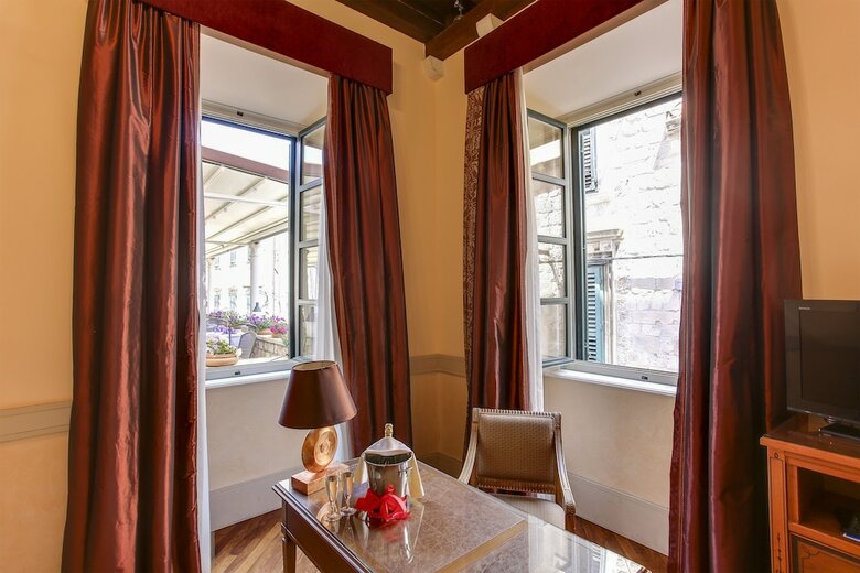 Hotel The Pucic Palace