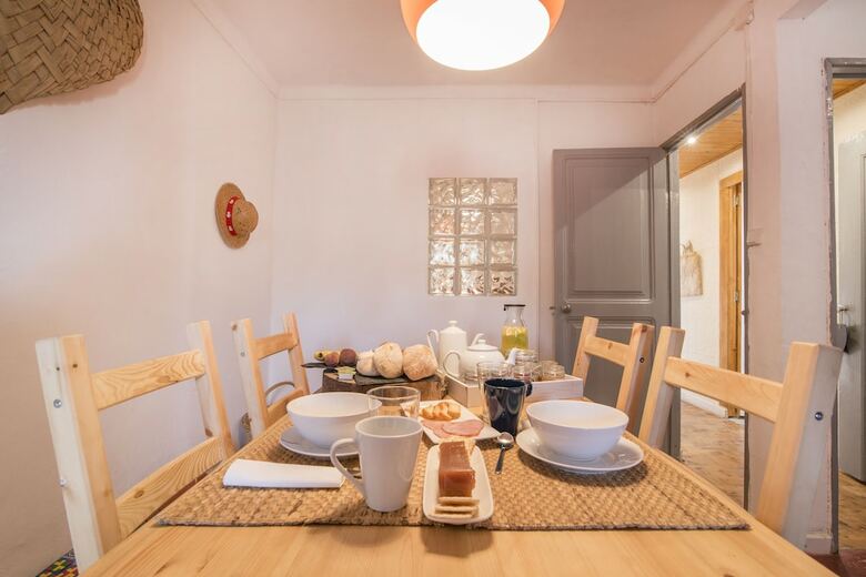 Hotel Av� Rosa Guesthouse