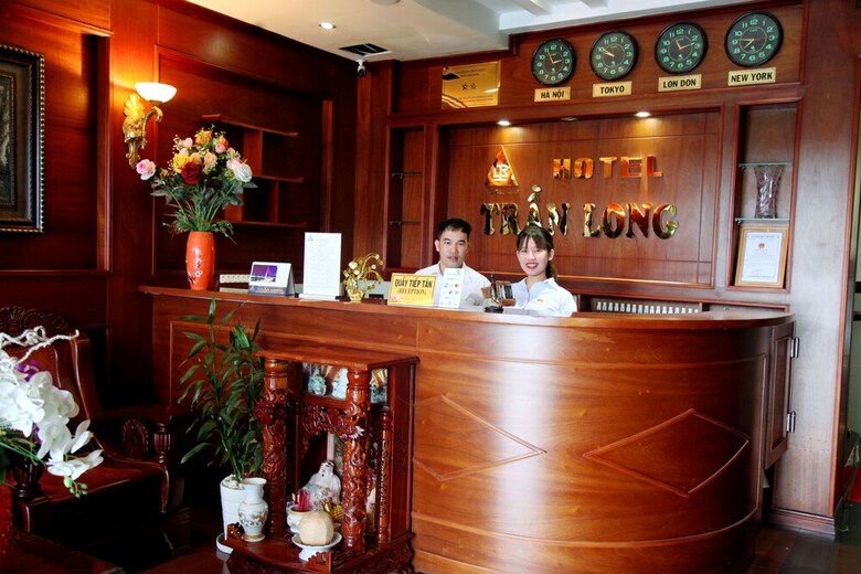 Tran Long Binh Duong Hotel