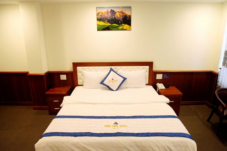 Tran Long Binh Duong Hotel